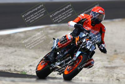 media/Jun-07-2025-TrackDaz (Sat) [[4413525952]]/C Group/1140am (Turn 2)/